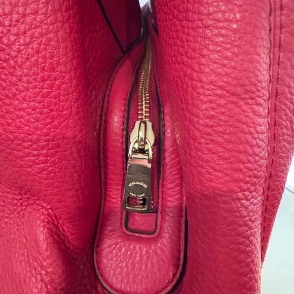 Coach  Lexy Shoulder bag Vibrant Pebble Leather EUC - Picture 3 of 12